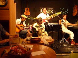 a0112572_12572289.jpg