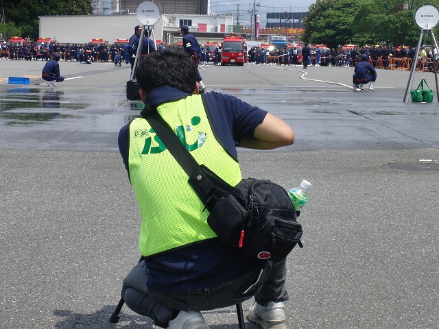 暑い中での消防団の富士地区大会_f0141310_7205929.jpg