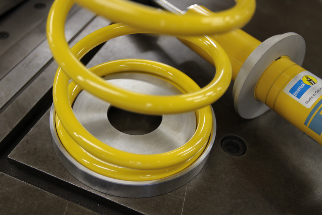 Custom　Springs_e0190023_226496.jpg
