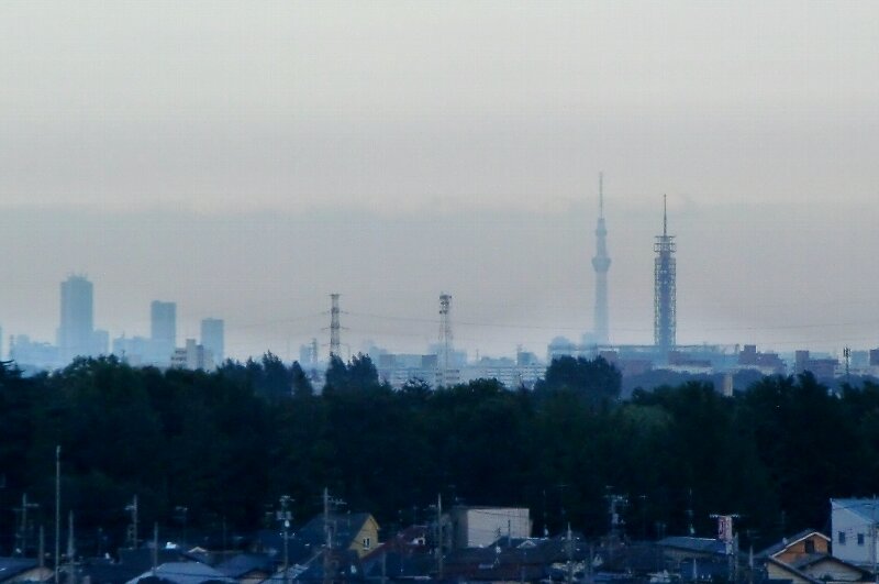思いがけなく見えた２本のタワー さんじゃらっと ｂｌｏｇ