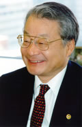 今月のゲストは「脱原発」著者の河合弘之さん_d0082655_1549396.jpg