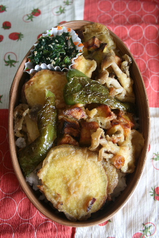 まいにちのお弁当_f0082141_15565716.jpg