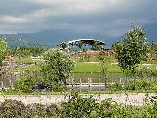 八色の森公園の暑さ_a0084753_1624343.jpg