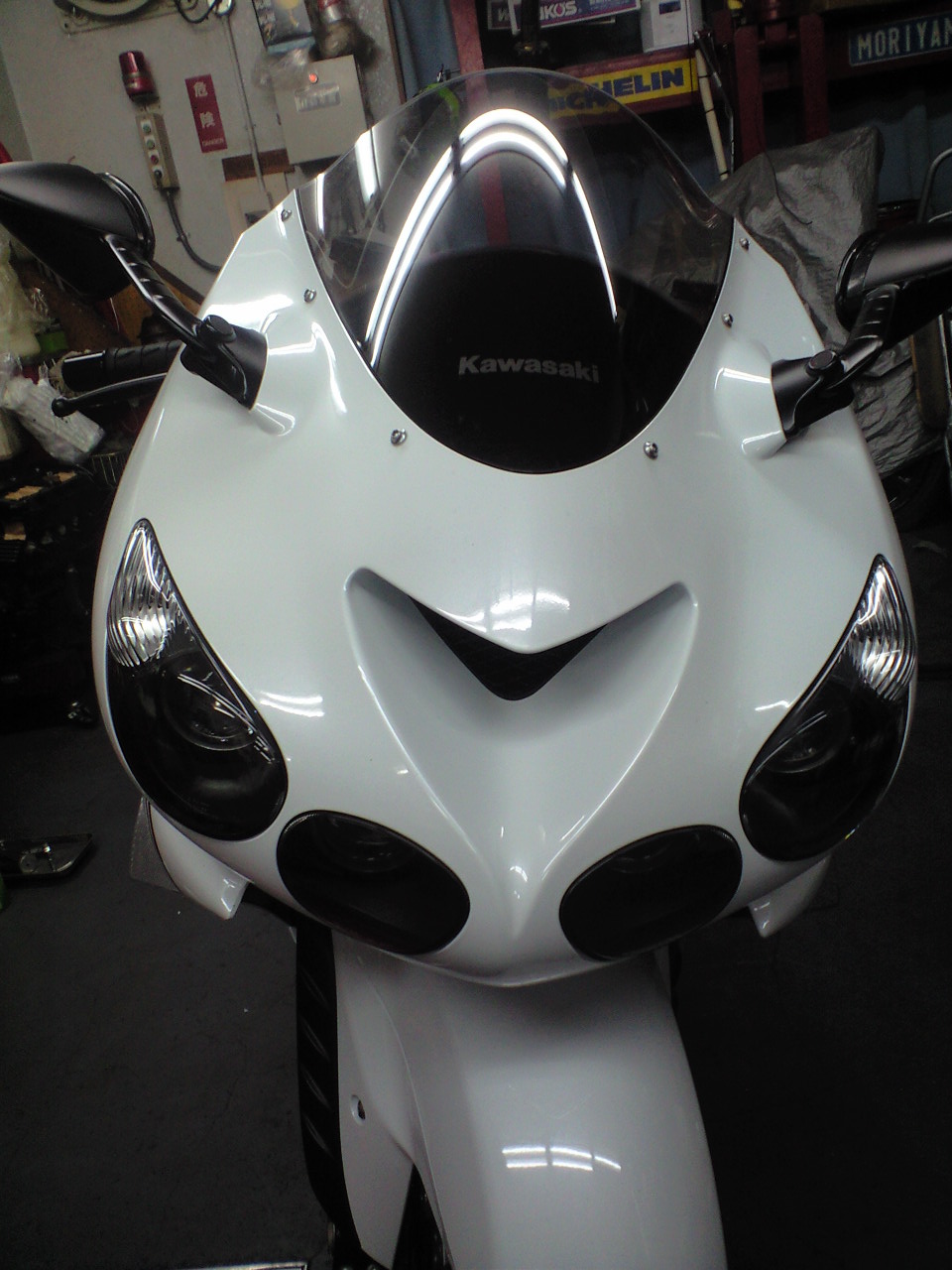 ZZR1400 新車整備_a0163159_2263514.jpg