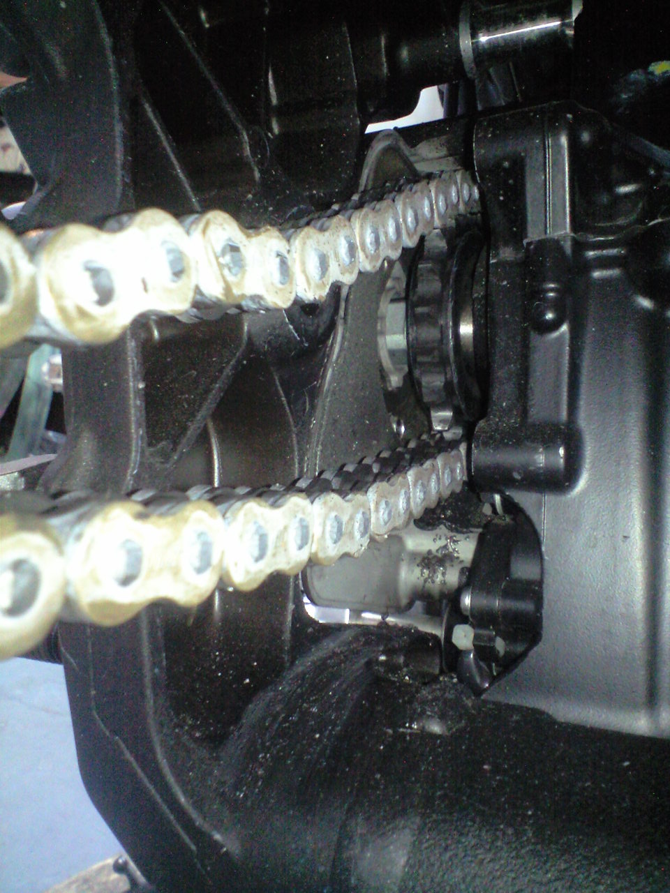 ZZR1400 新車整備_a0163159_3303923.jpg