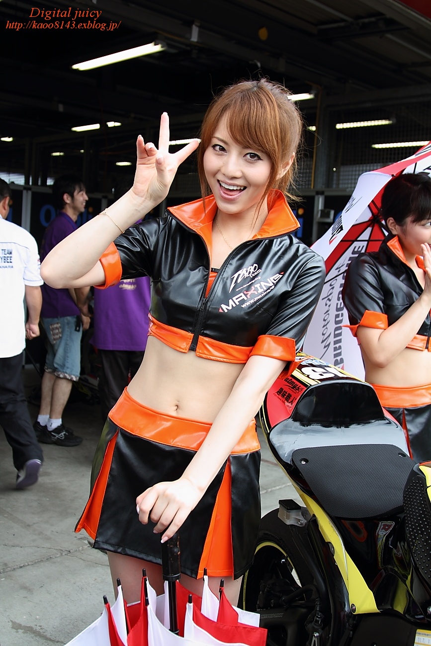 吉沢明歩 さん＜MAXINGガールズ＞（Team TARO PLUS ONE レースクイーン）_c0216181_20525295.jpg