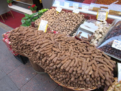 カドゥキョイで見つけた珍しい食べ物_f0058691_4302115.jpg