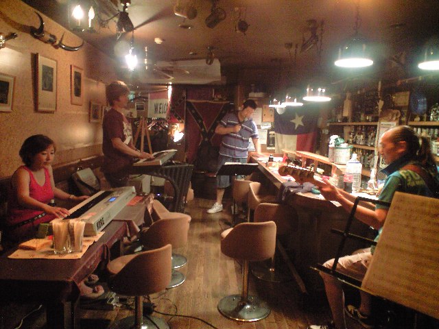 b0206845_1154374.jpg