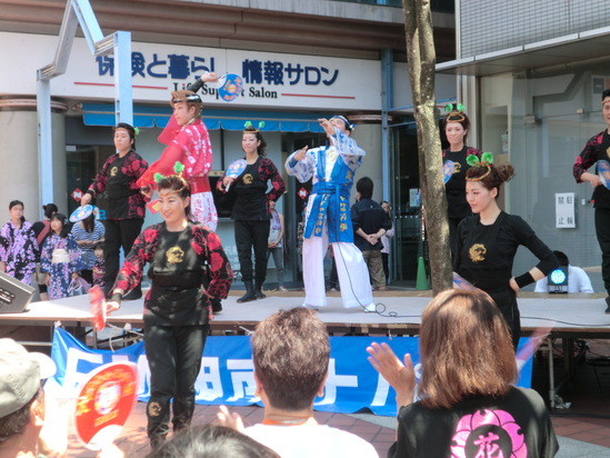 今日は「夢舞」ライブです。_e0119092_10463497.jpg