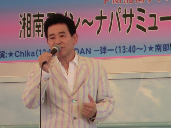 今日は「夢舞」ライブです。_e0119092_10491366.jpg