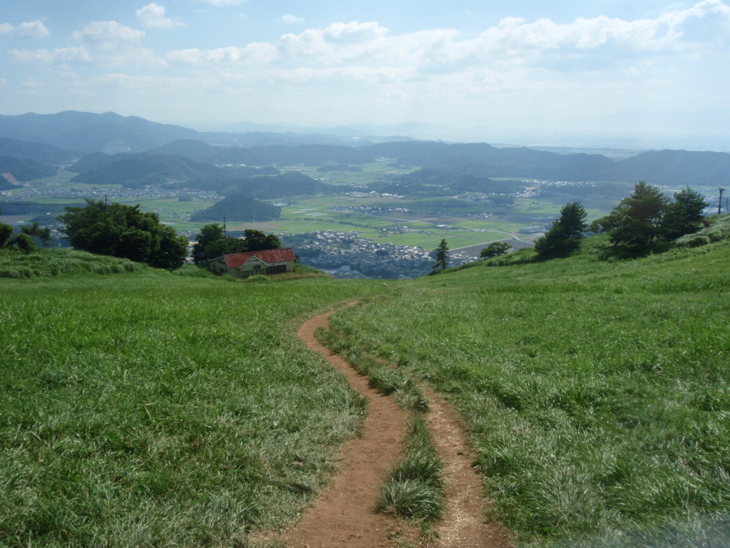 日本百名山：伊吹山_c0066176_23461335.jpg