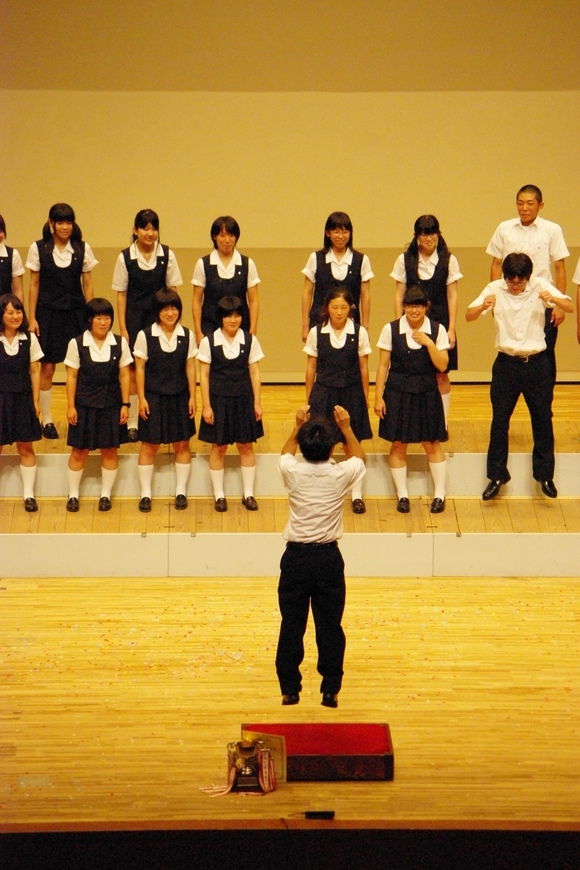JUMP UP!_b0187479_1165993.jpg