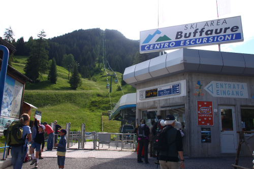 d0055236_1394460.jpg