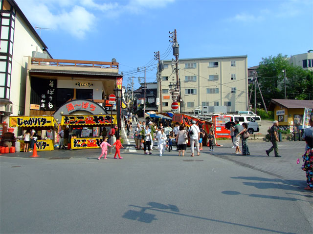 白根神社祭礼_a0179837_042710.jpg