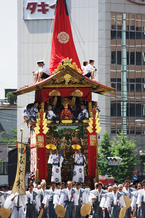 山鉾巡行・その1(長刀鉾~函谷鉾)_f0155048_21281498.jpg