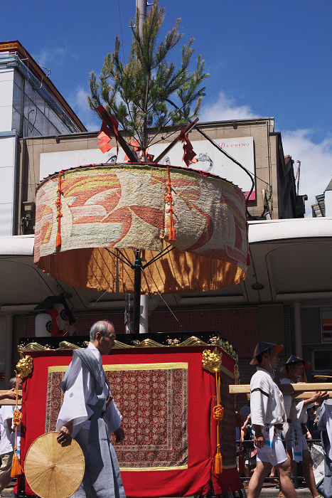 山鉾巡行・その2(油天神山~月鉾)_f0155048_23222782.jpg