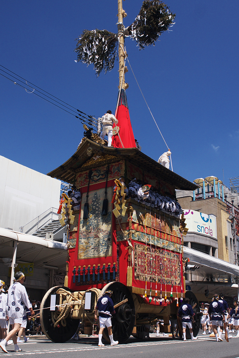 山鉾巡行・その2(油天神山~月鉾)_f0155048_23241888.jpg