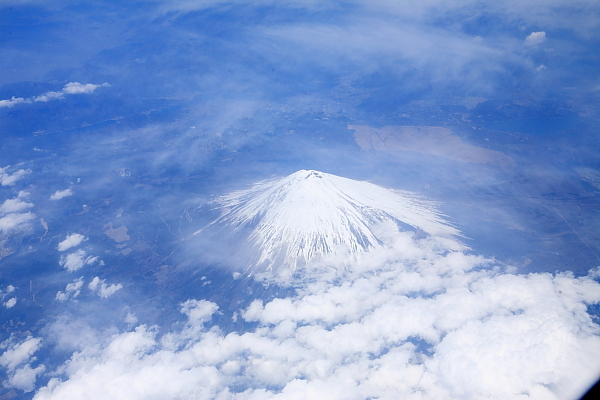 往きは左の窓側、帰りは右の窓側　・・・　あなたに励まされて、富士山_f0067150_3284480.jpg