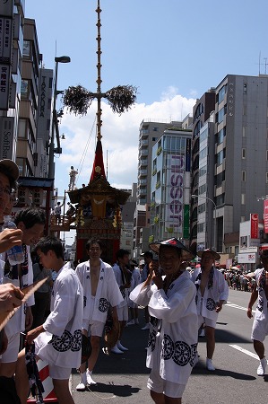 f0054428_0849.jpg