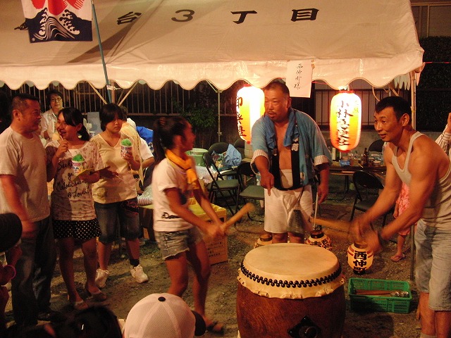 暑い熱い一日 駿河台三丁目のてんのさん_f0141310_6315717.jpg