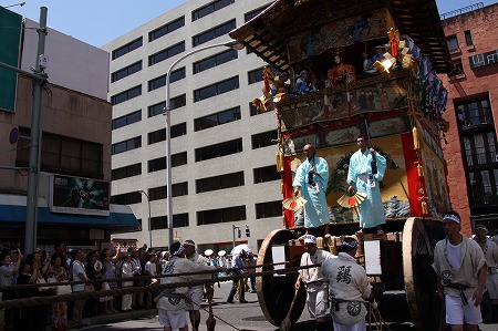 f0054428_239717.jpg