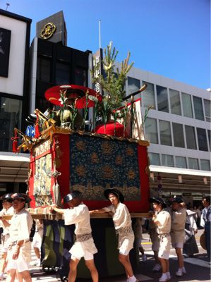 110720 京都祇園祭ラスト!山鉾巡行_f0164842_18171312.jpg
