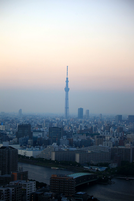 噂の天空居酒屋 完全会員制_b0049152_1936120.jpg
