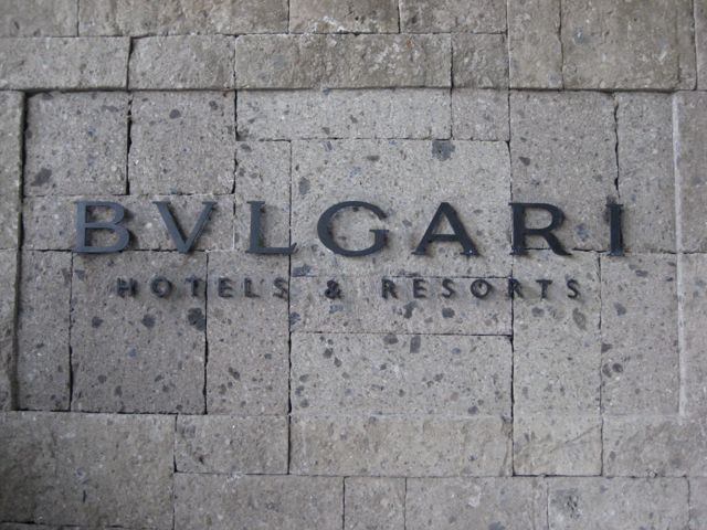 「BVLGARI  HOTELS & RESORTS」でアフタヌーンティー_b0193060_23344079.jpg