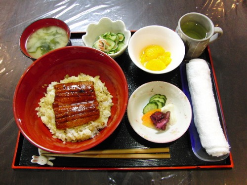 お食事 ~ 丑の日 うな丼 ~_e0222340_17495550.jpg
