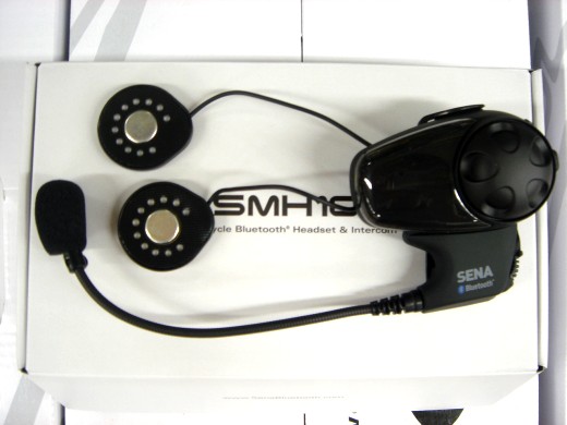 操作しやすい バイク用ヘッドセット Sena SMH10_b0163075_8325845.jpg