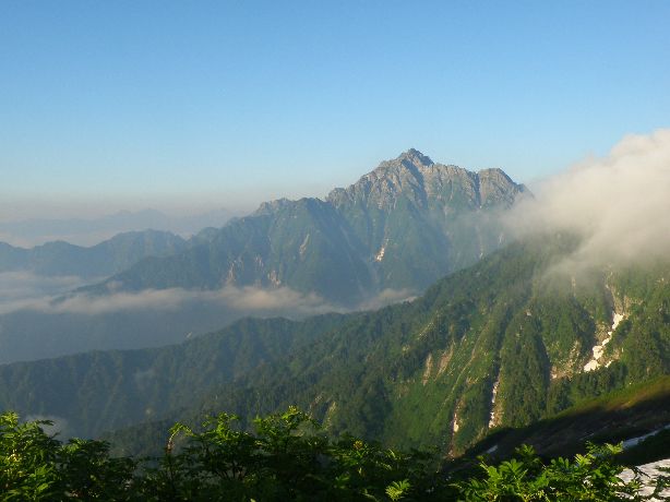 雲がかかる前に展望下山、大日→称名滝　2011/07/16（土）　快晴後山は曇　単独_c0134193_21143749.jpg