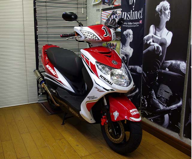 Yamaha CygnusX125 M1 special color!!_f0208665_2072521.jpg