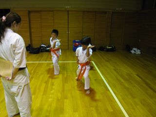 宮の沢・麻生 土曜空手 審査会と気合!_c0118332_22263933.jpg