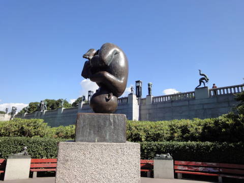 ヴィーゲラン公園 3_b0103583_0223464.jpg