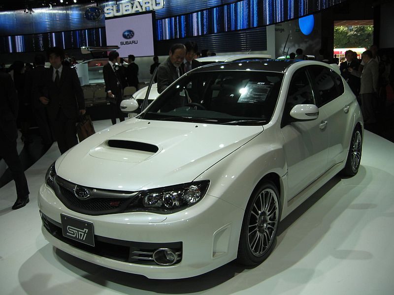軽量化のススメ。インプレッサWRXスペックCとオニヤンマの羽化_f0076731_17415198.jpg