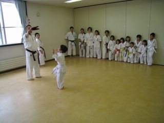 日曜 新琴似教室 審査会!_c0118332_1433696.jpg