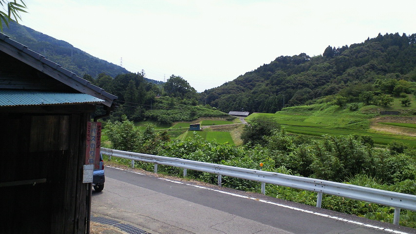 秘境バス停の旅_c0001670_1749079.jpg