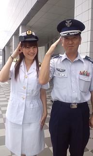 護衛艦「さわゆき」の１日艦長_a0087471_12355354.jpg