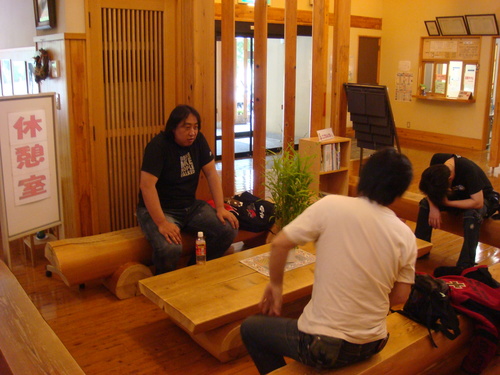 d0042380_2038637.jpg
