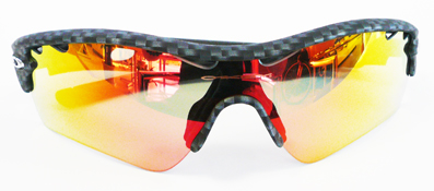 OAKLEY2011年OPD日本限定トゥルーカーボン/RubyVR50Phtochromic調光入荷!_c0003493_9451229.jpg