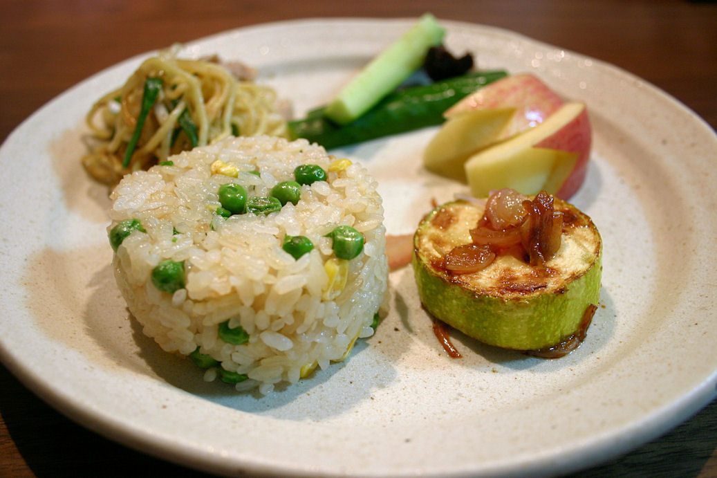 東部ガス7月・・・子どもと作るdetoxプレート。_f0177295_2355239.jpg