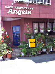 Angels_a0032763_2014338.jpg