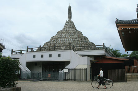 (洛中) 縄目地蔵 なわめじぞう_a0045381_17274653.jpg