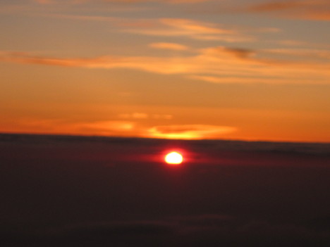 FUJI　　2011三度目の富士山頂_d0156625_6332927.jpg