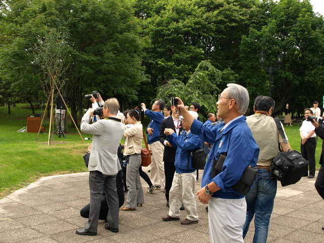 文化公園　モニュメント公開_d0153062_914340.jpg