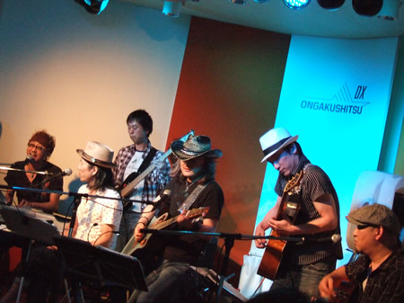 f0036678_22183110.jpg
