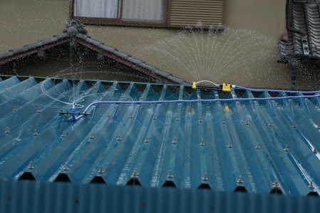 散水_b0094681_21501131.jpg
