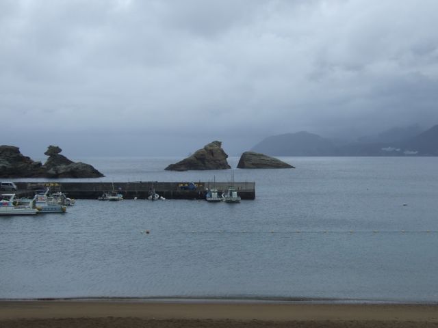 大雨でもいい潮入ってきた雲見【2011年7月26日】_f0053895_17115223.jpg