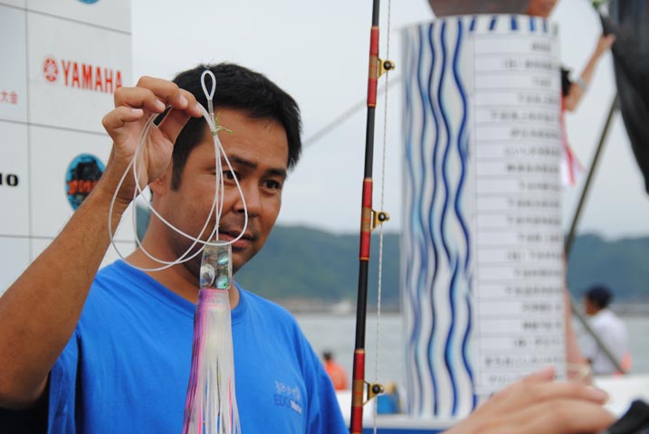 下田　JIBT　キャッチは　2本・・・ 【カジキ・マグロトローリング】_f0009039_10232896.jpg