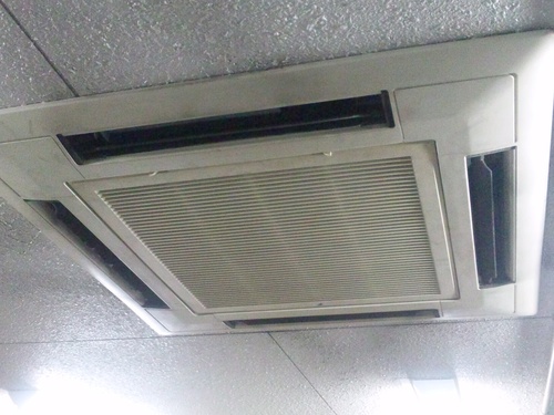 2Fのダイキン製エアコン!遂に直った!_a0163159_033169.jpg